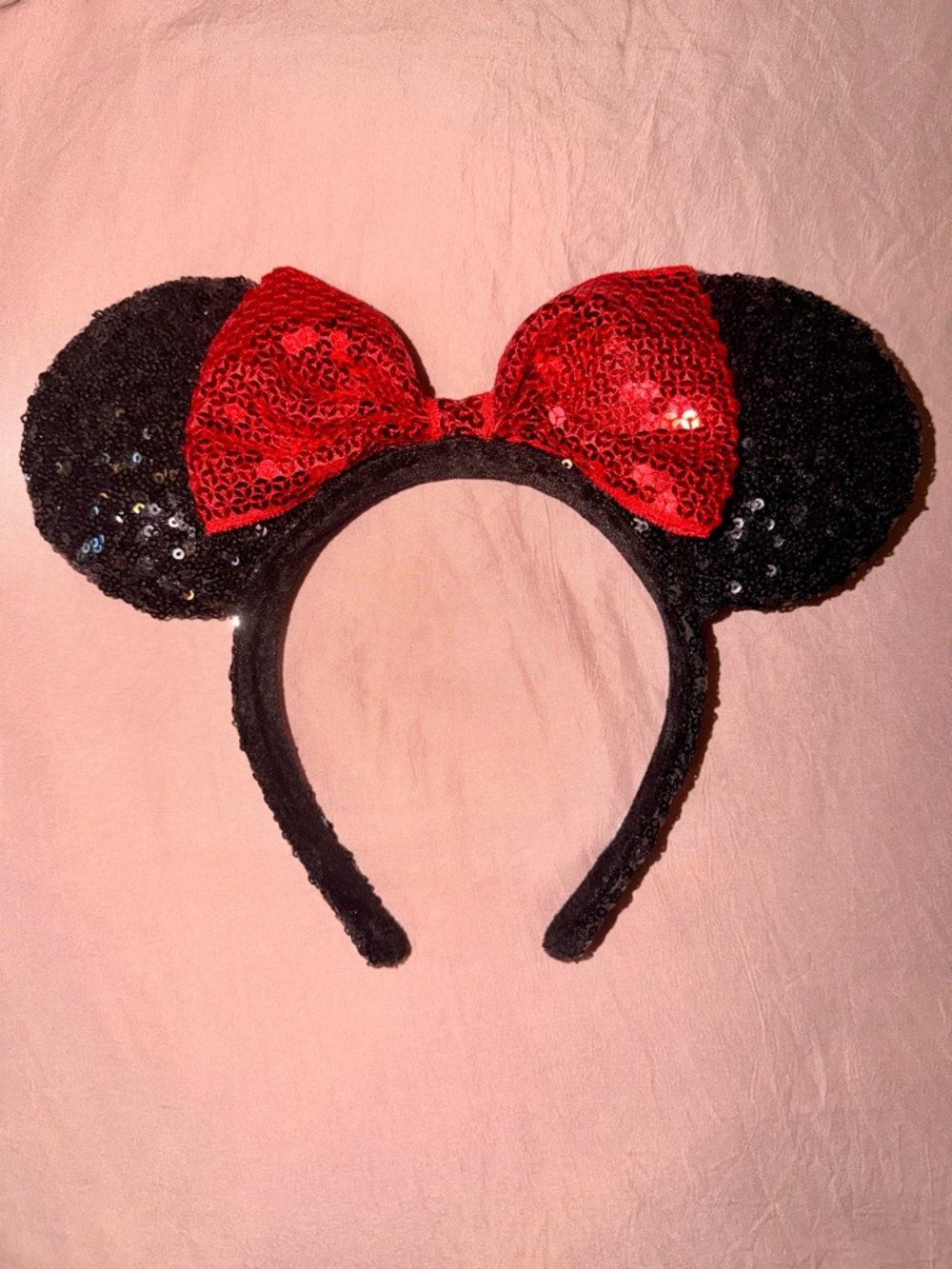 Disney Minnie Mouse ears 🏰